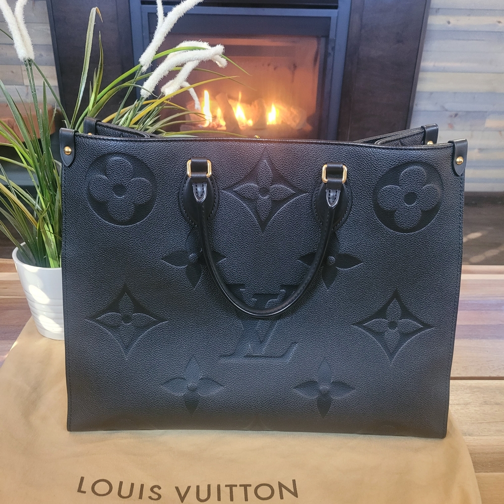LOUIS Vuitton Black Empreinte ON THE GO SIZE GM